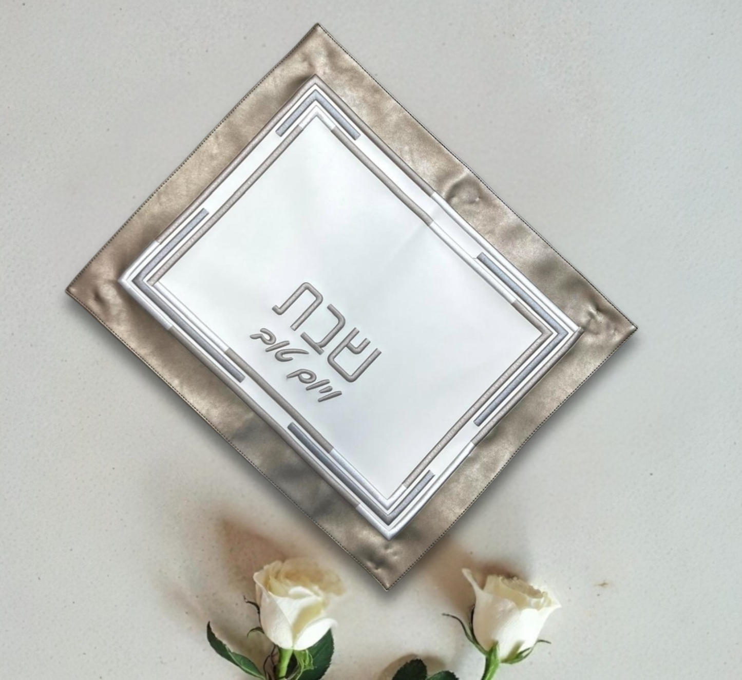 כיסוי חלה - דמוי עור לבן וזהב